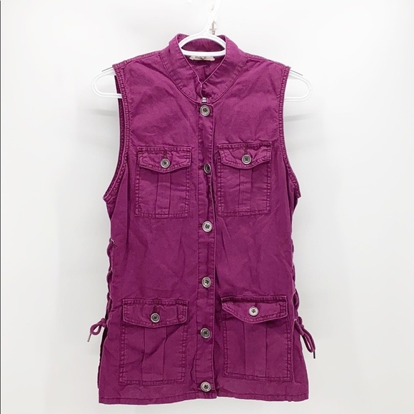maurices vest